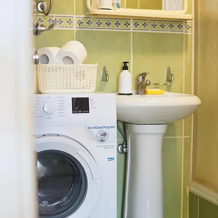 Experience Apartment *