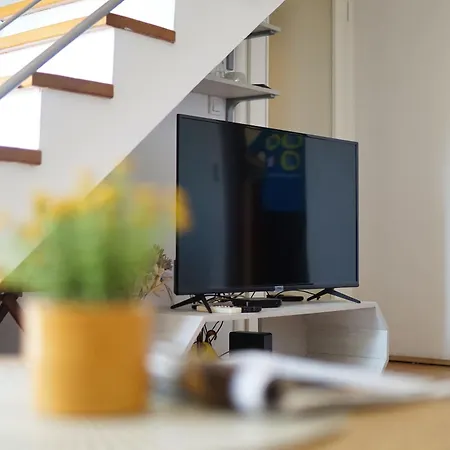 Apartment Experience *